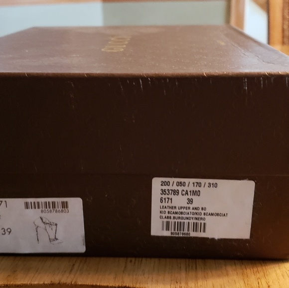 Gucci T Strap Heel - Picture 3 of 5